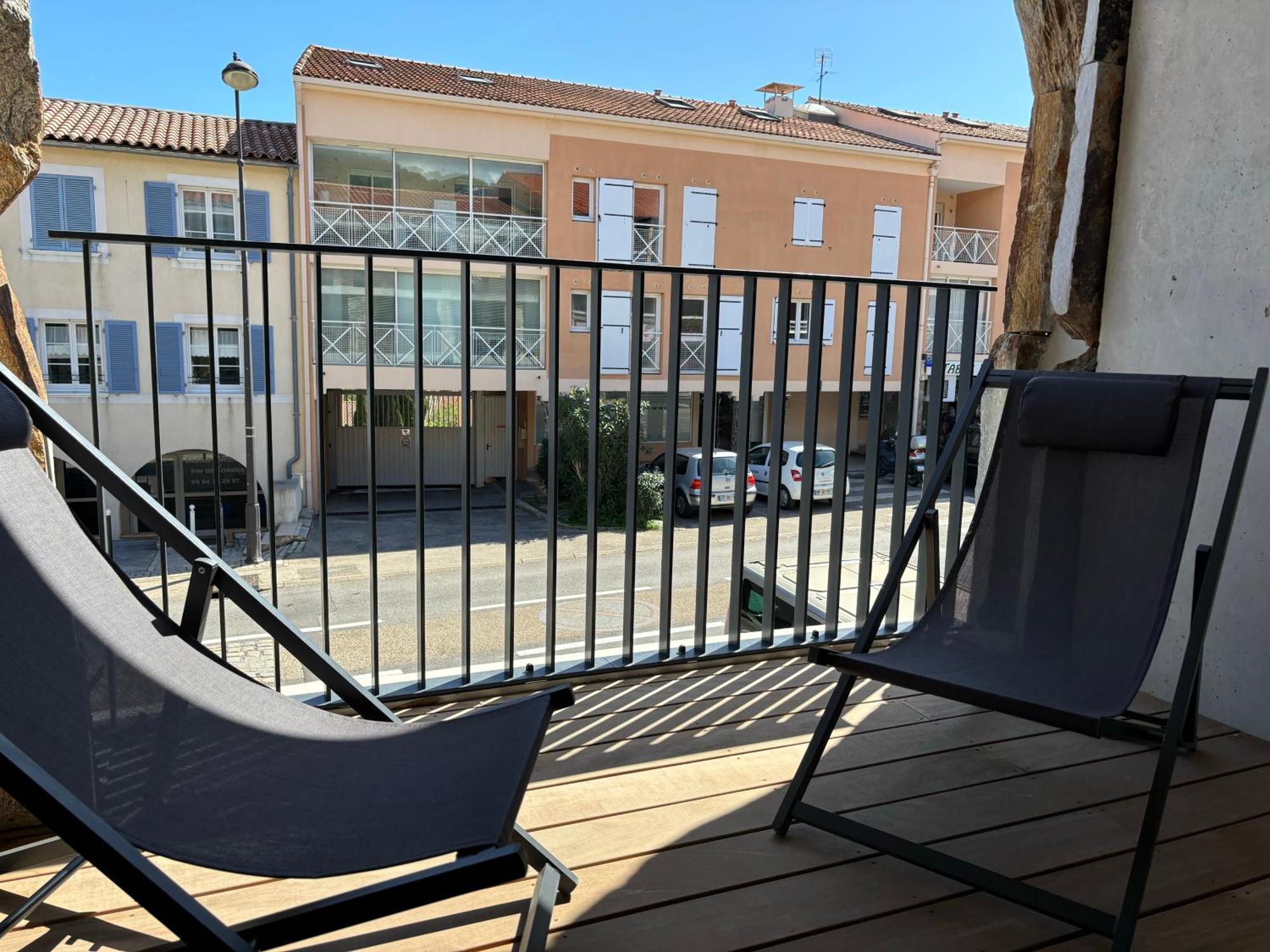 Appartement Bormes Bagian luar foto