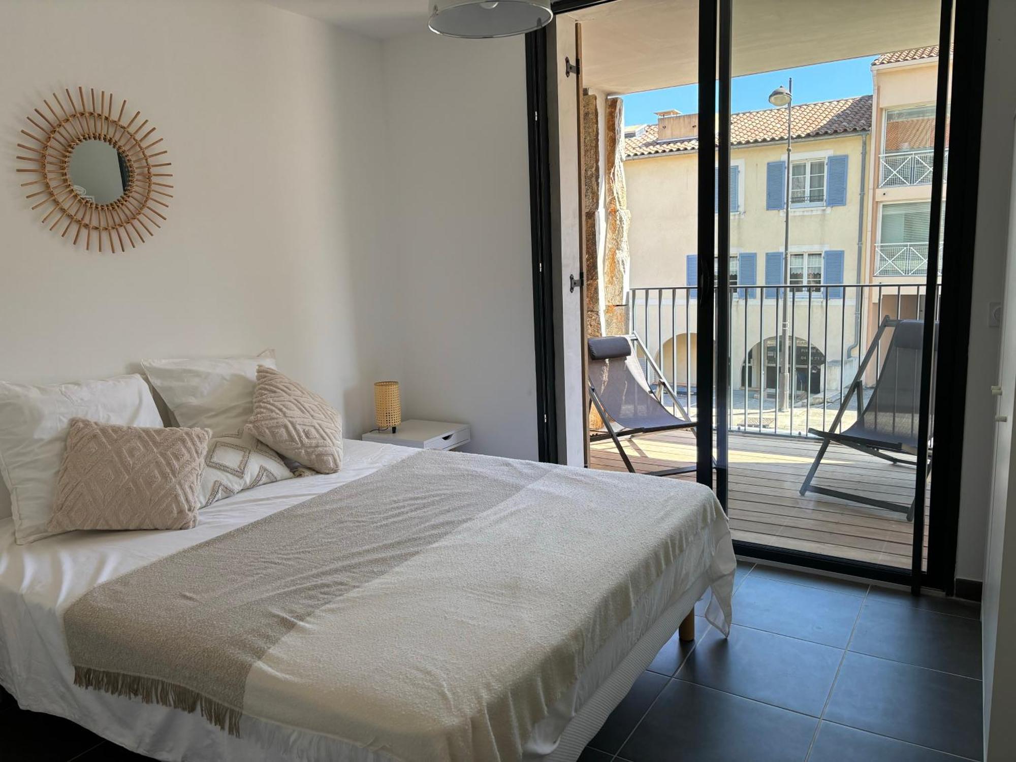 Appartement Bormes Bagian luar foto